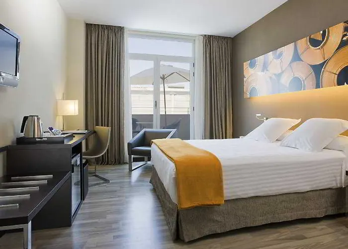 Nh Diagonal Center 3* ברצלונה
