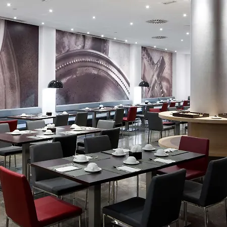 Hotel Nh Diagonal Center