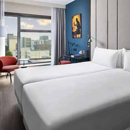 Nh Diagonal Poblenou Hotel 4*