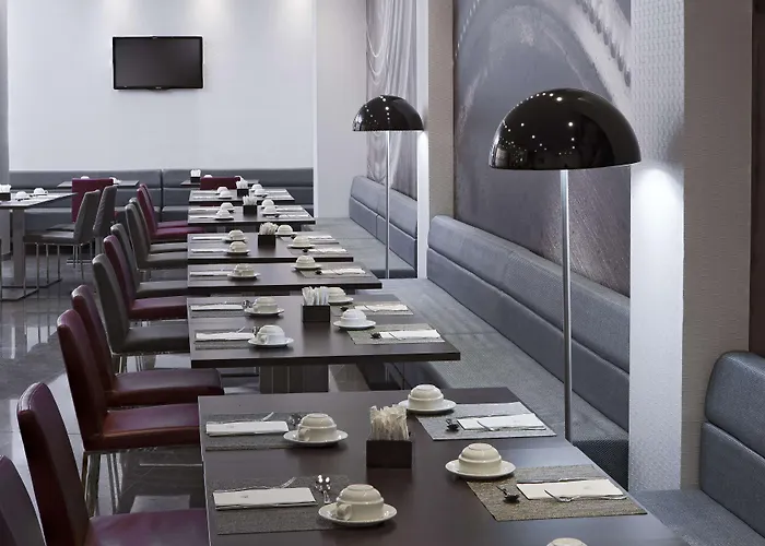 Nh Diagonal Center 3*