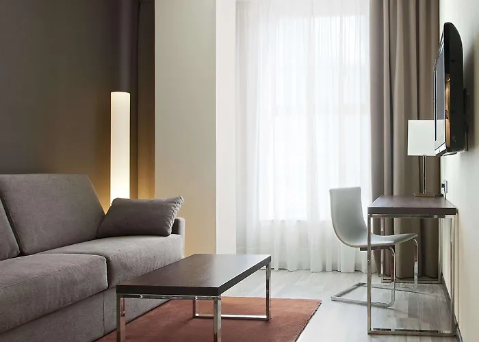 Nh Diagonal Center Hotel 3*