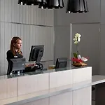 Nh Diagonal Center 3*