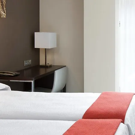 Nh Diagonal Center Otel