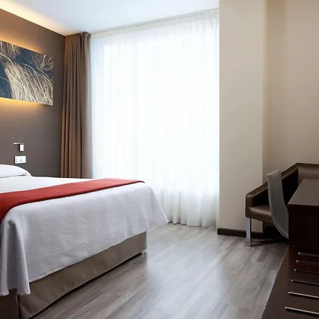 Hotel Nh Diagonal Center 3*